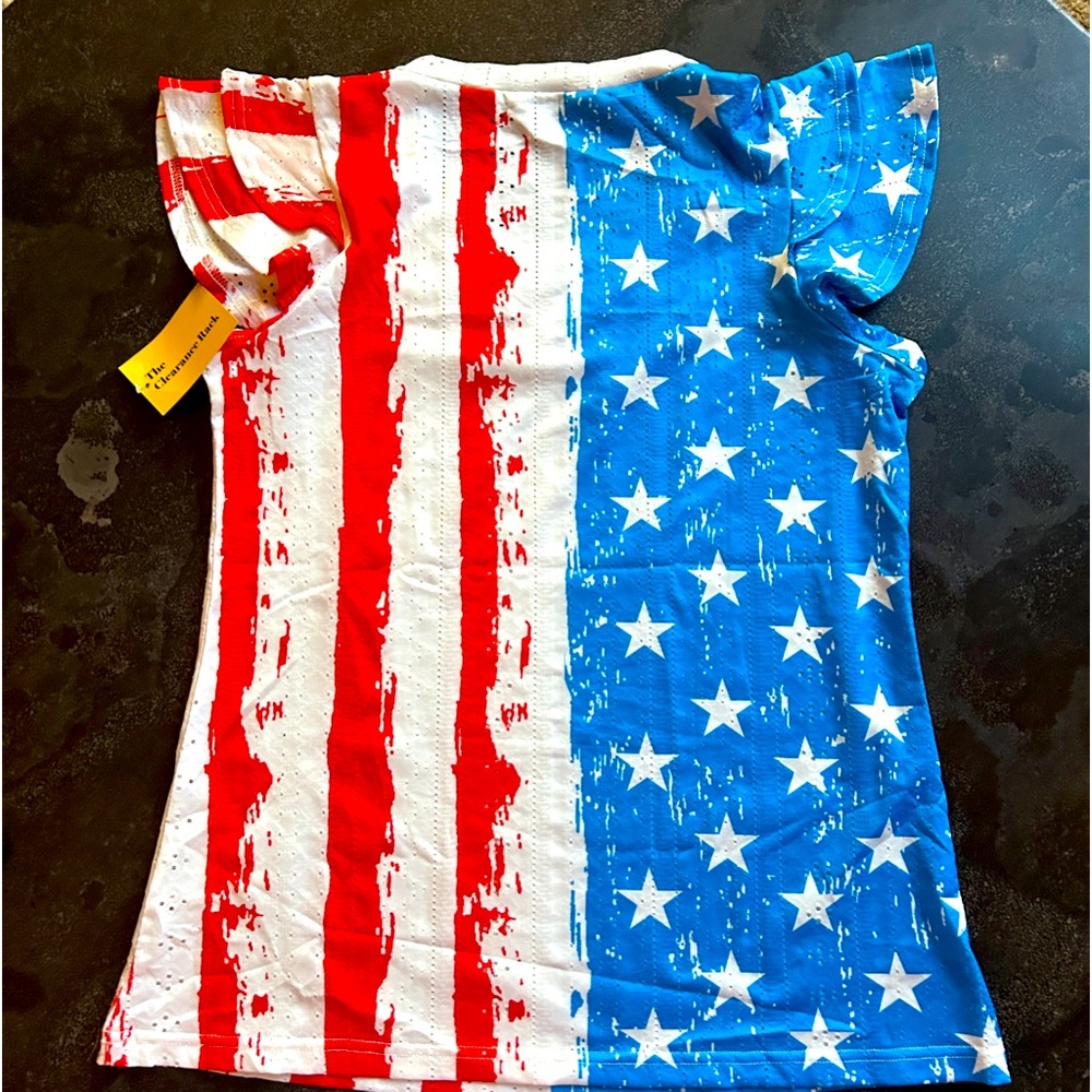 NWT Red White & Blue Top - Size Medium - Picture 2 of 5